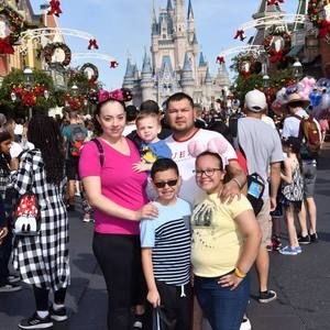 Meet your Posher, Luis